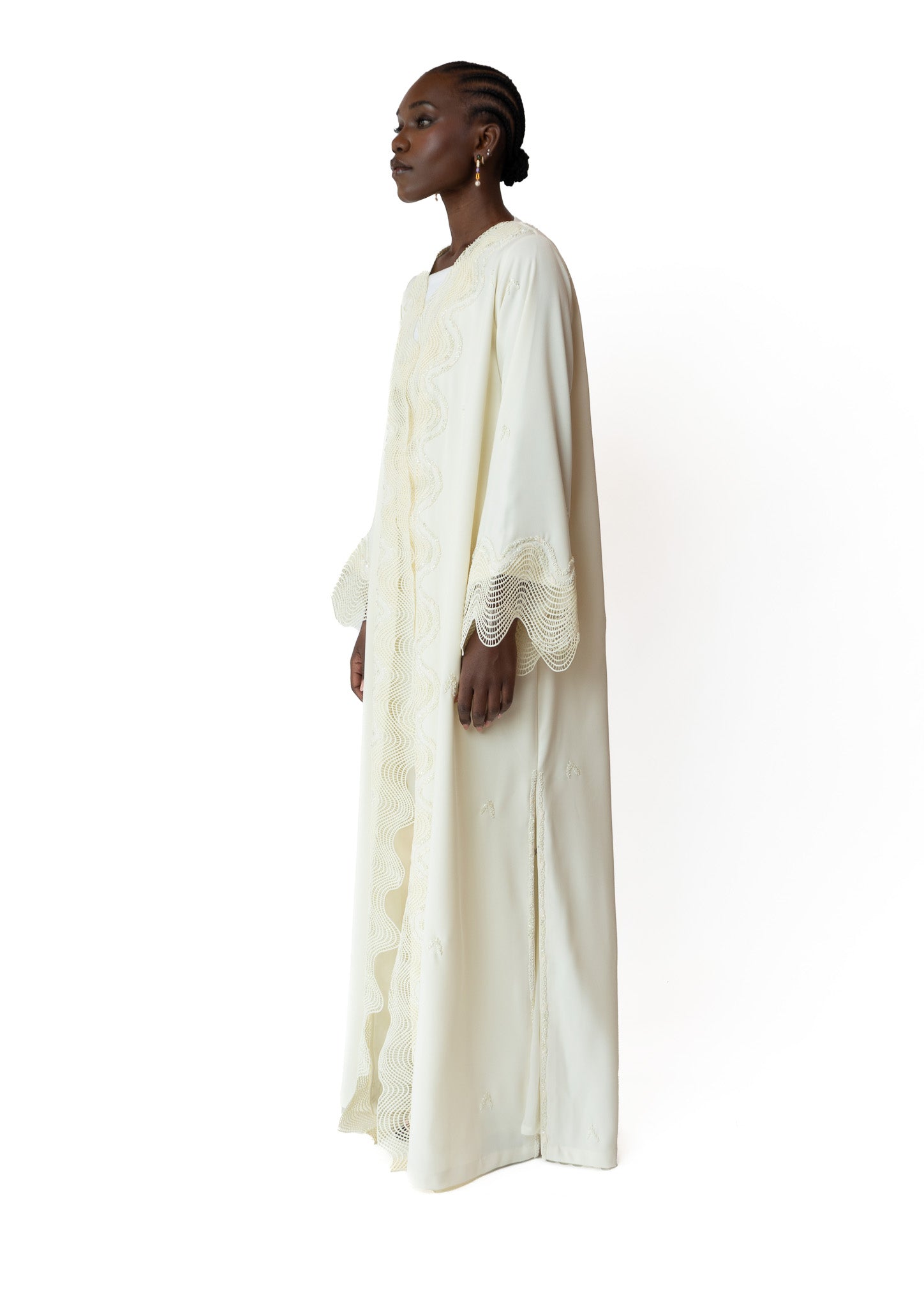 IVORY PEARL WAVES ABAYA