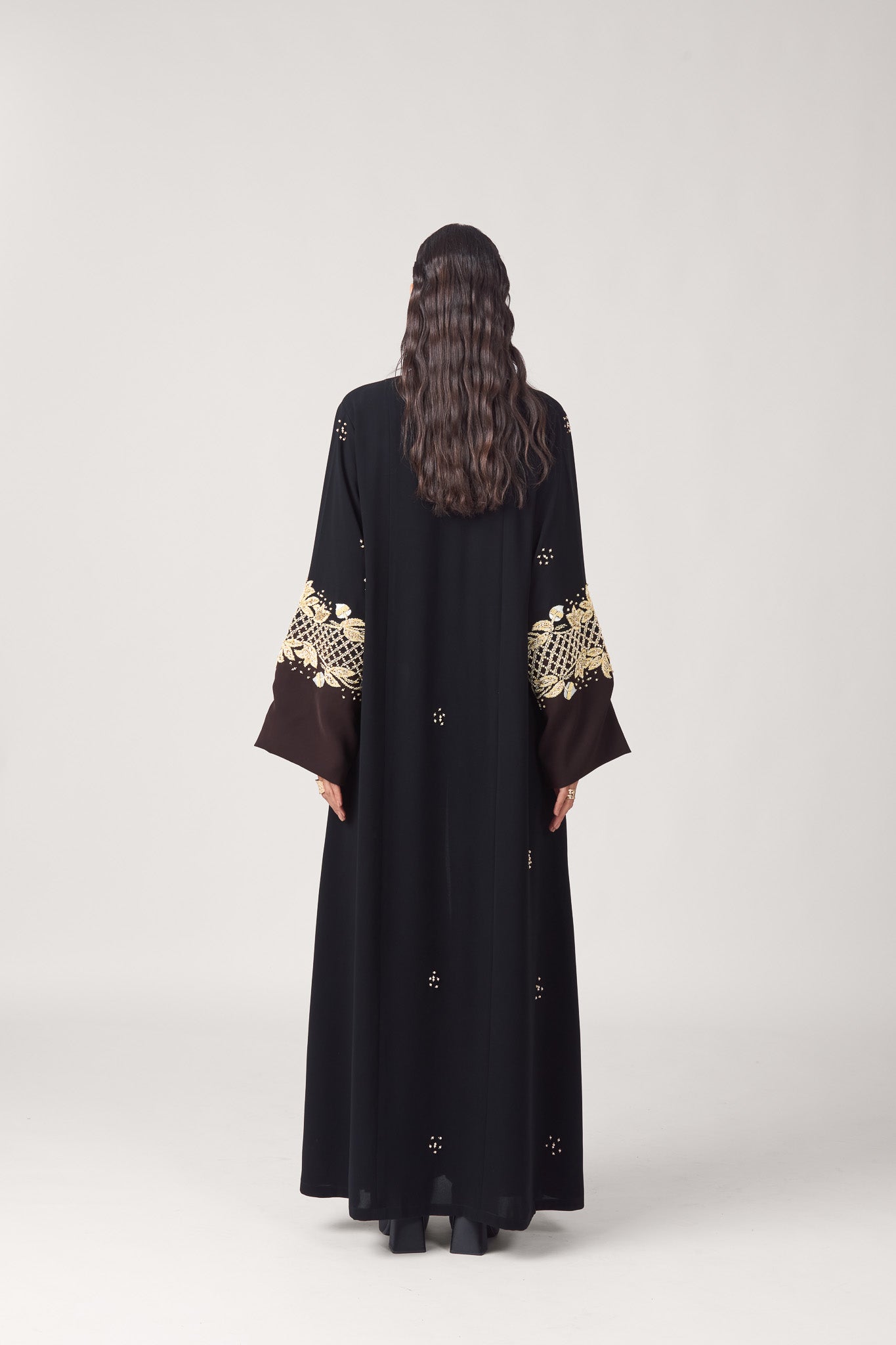 THE GOLD LATTICE