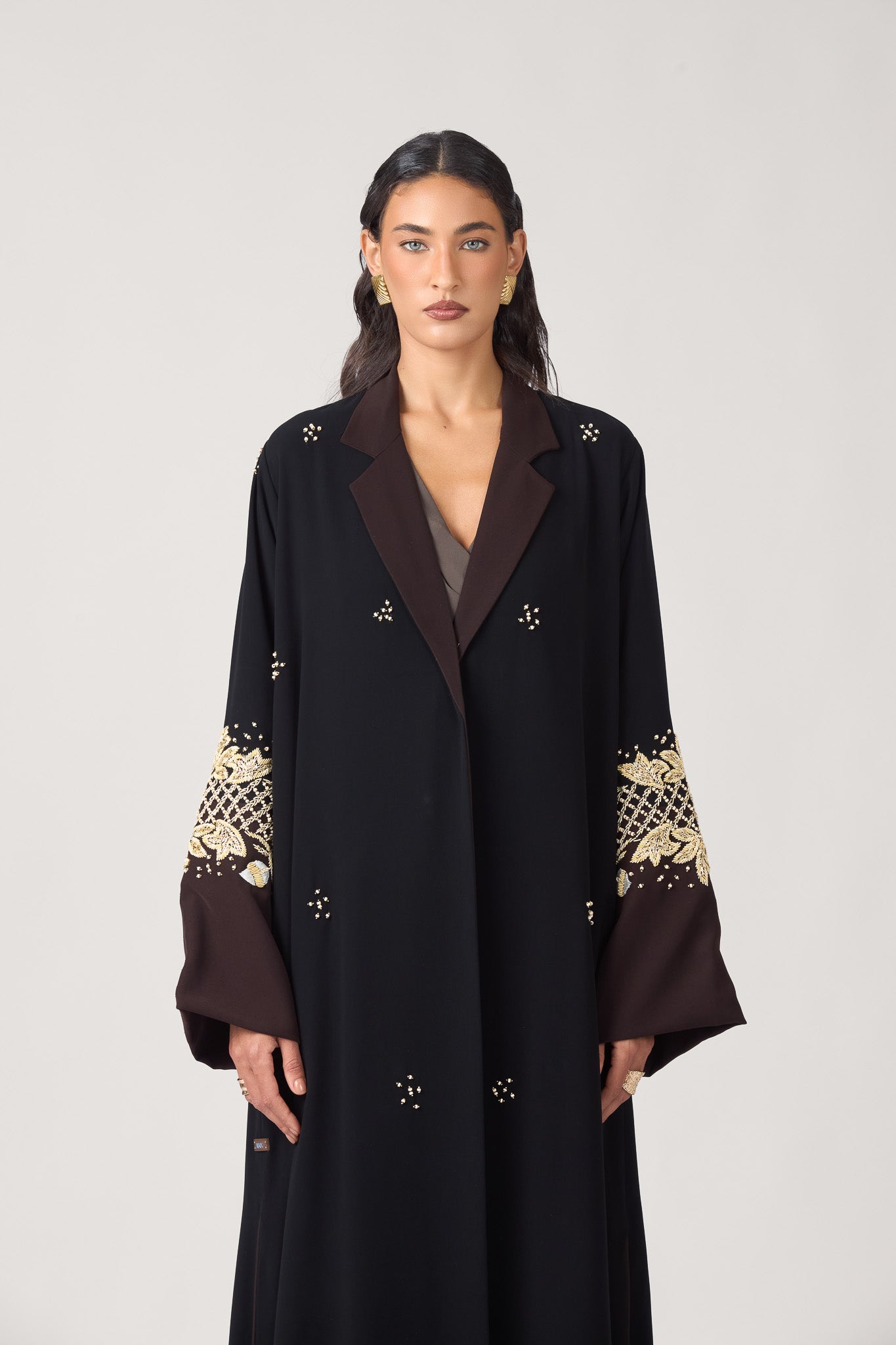THE GOLD LATTICE