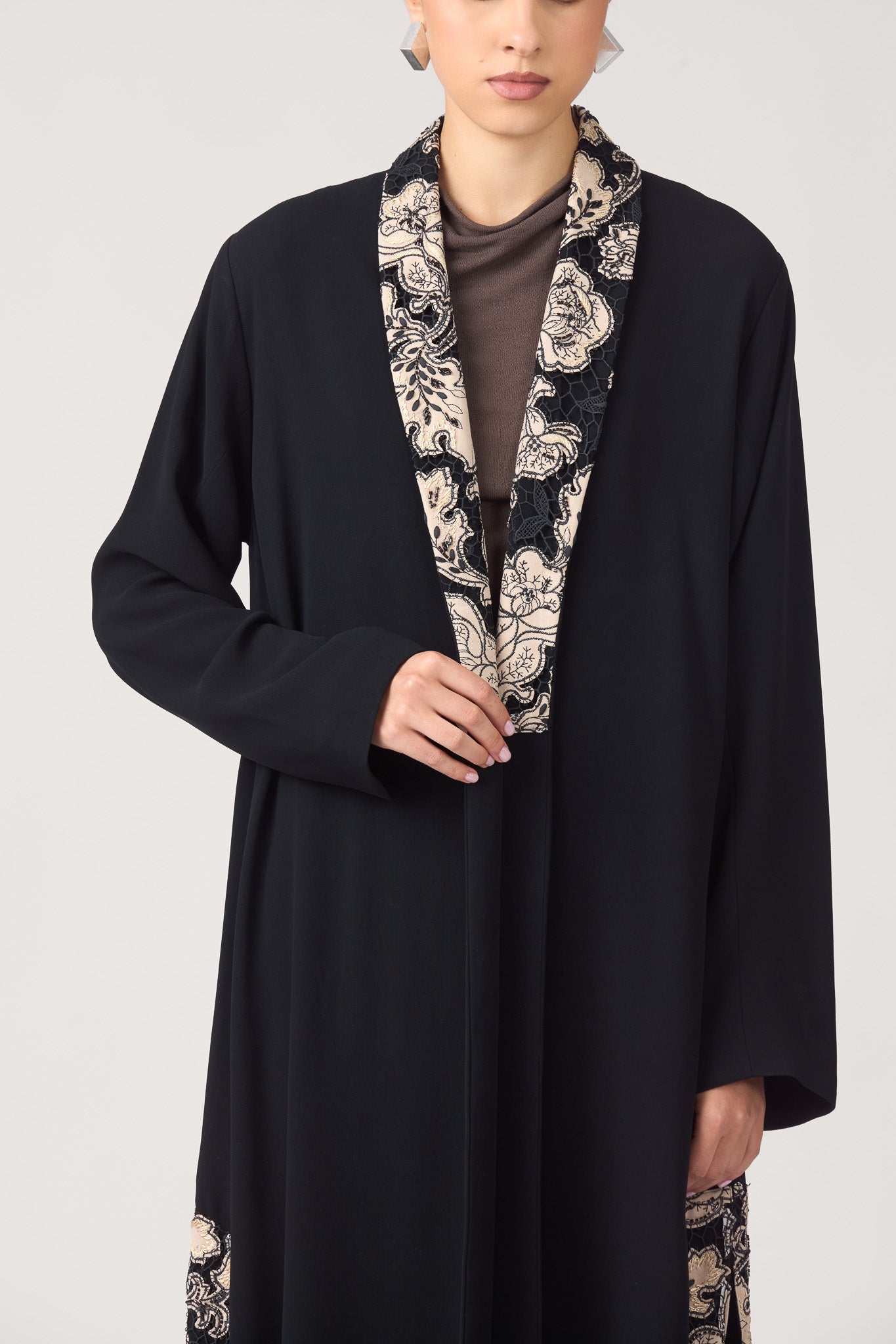 THE PAISLEY FRAME