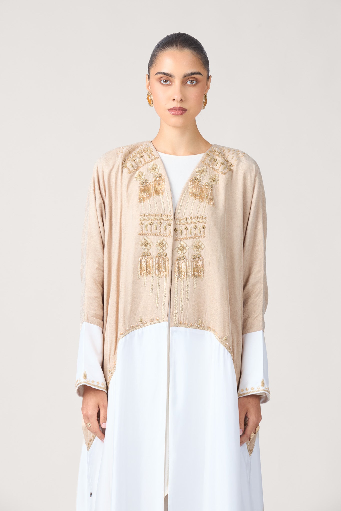 SAND &amp; IVORY